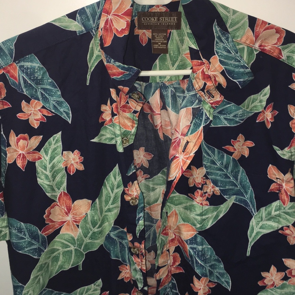 Hawaiian shirt